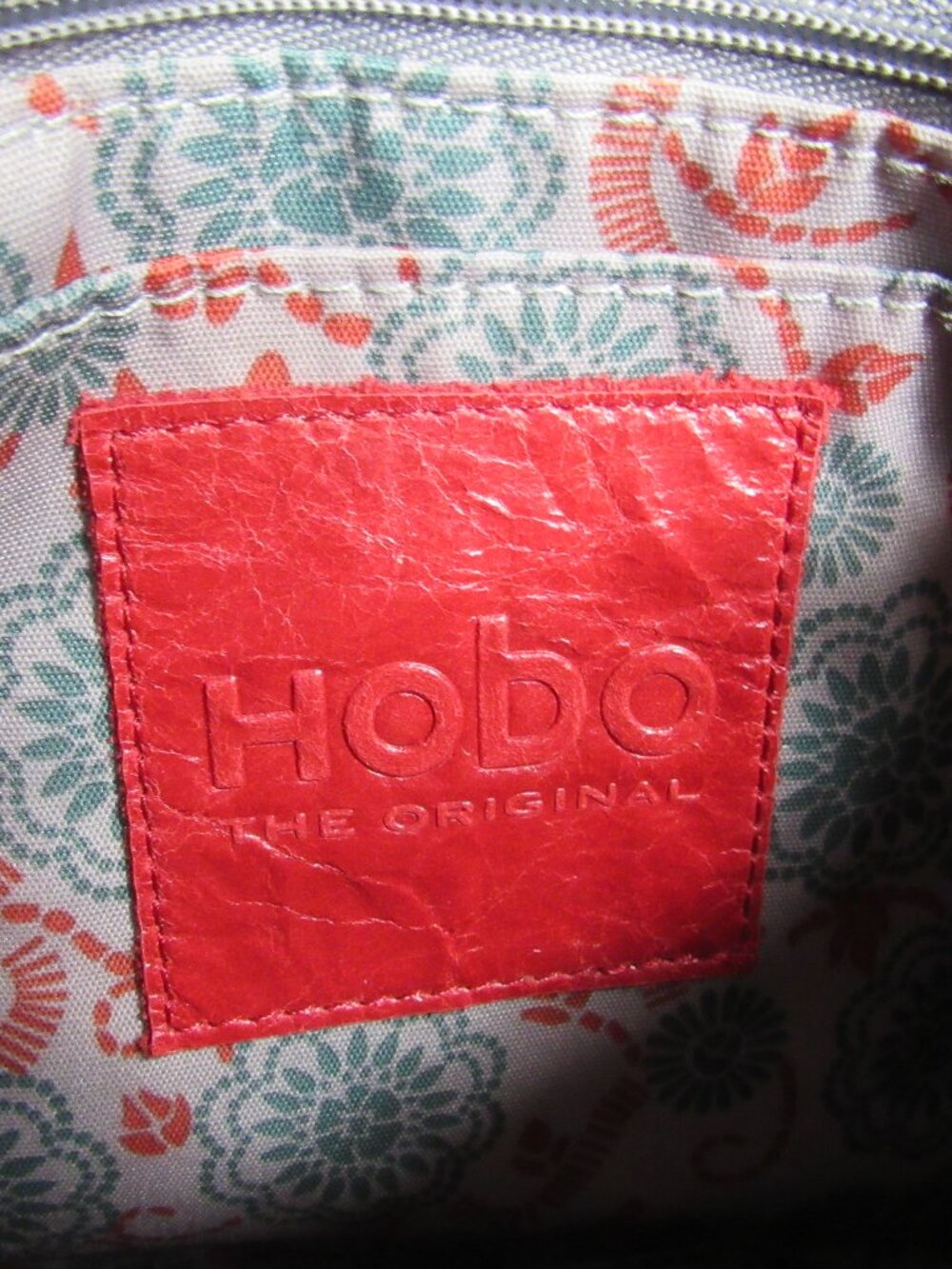 HOBO INTERNATIONAL BROWN XBODY BAG LOTS OF POCKETS GENUINE LEATHER - Picture 12 of 13